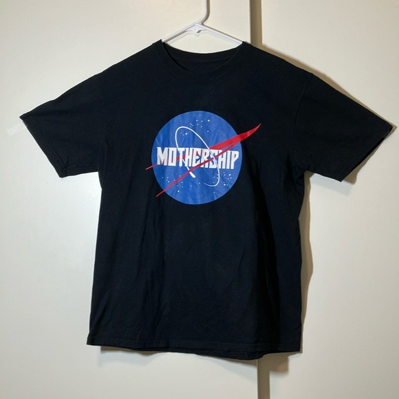 MotherShip Graphic Tee Shirt with Celestial Print Blue & Black colors size Med. - Picture 1 of 4